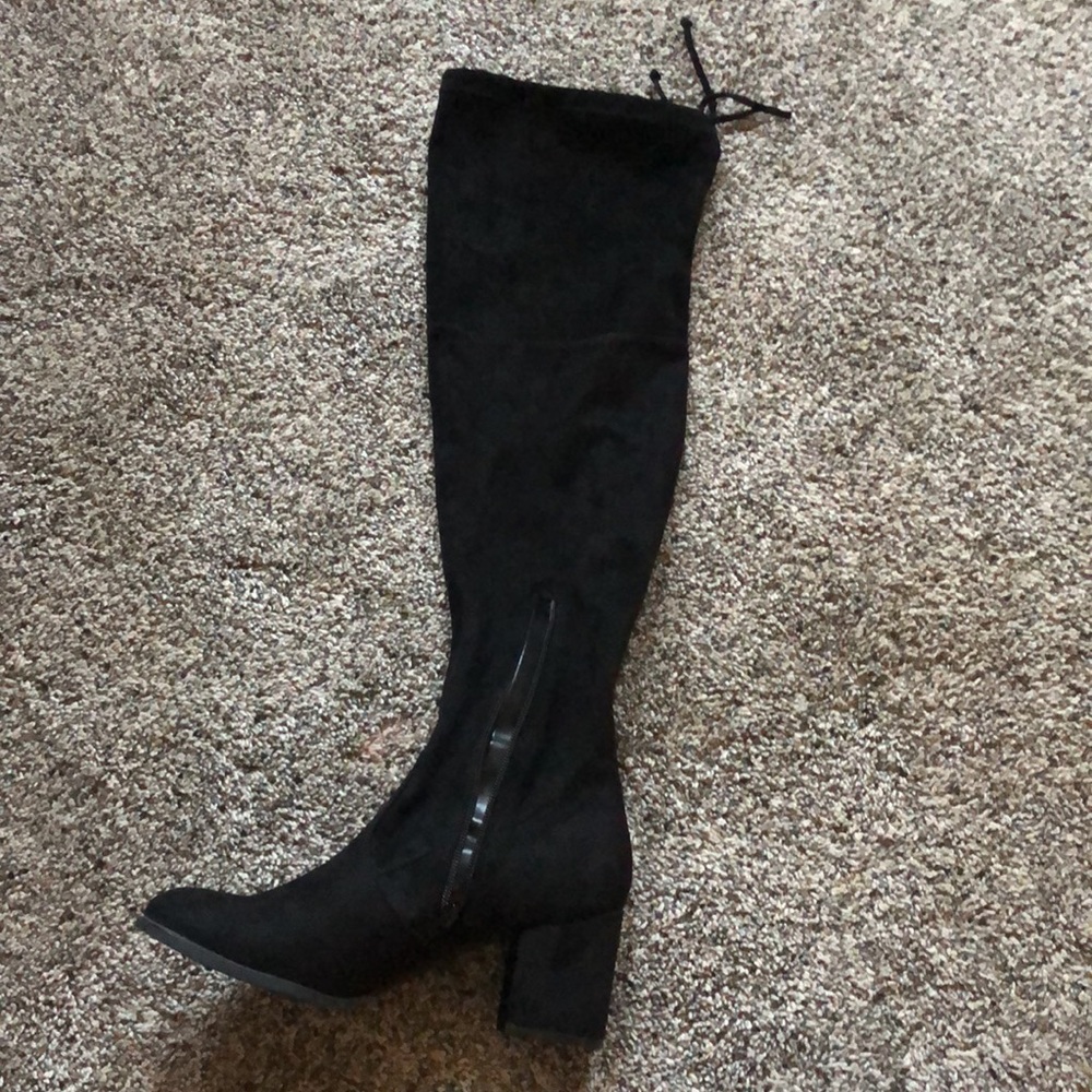 Thigh high boots (over the knee)